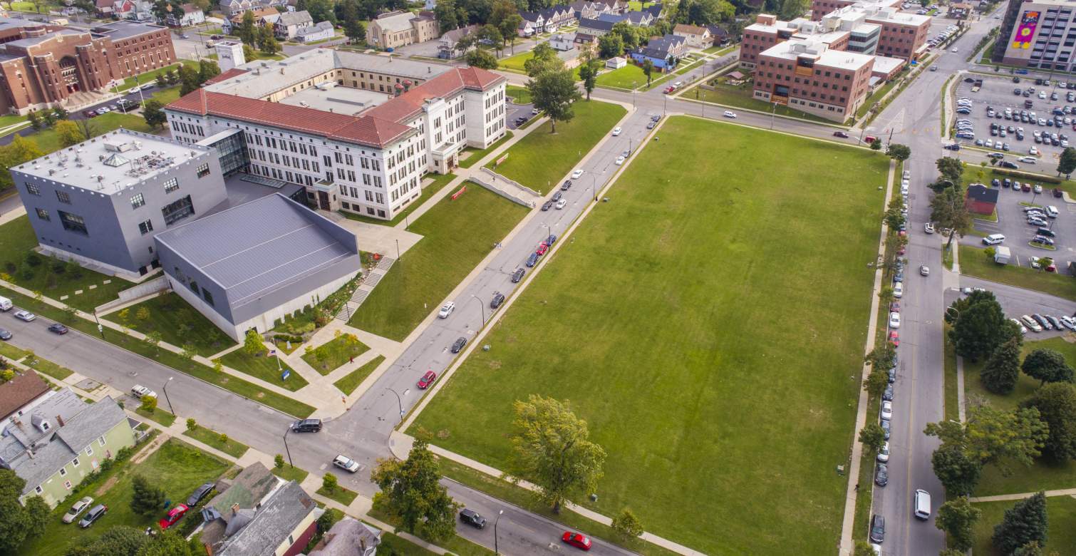 City Honors School — Campus